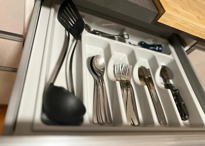 Apartament Grace Place - Self Checkin 24h - 15 Min Malpensa - Free Parking Oleggio